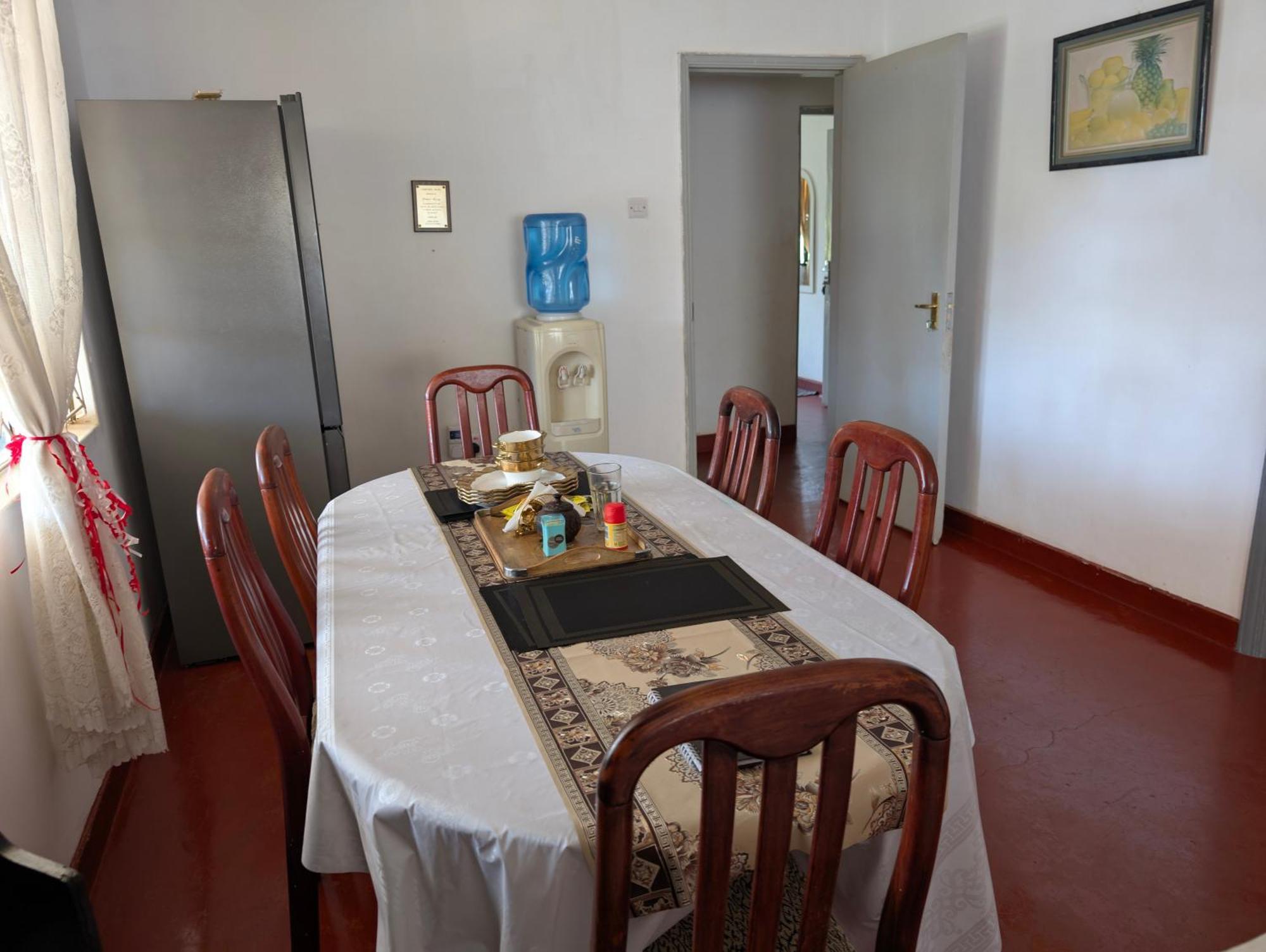 Dans Place Μόσι Εξωτερικό φωτογραφία